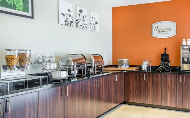 Sleep Inn Cartersville - Emerson Lake Point