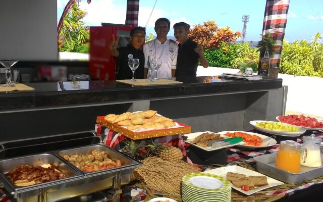 Ion Bali Benoa