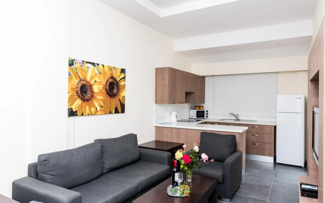 Helios Bay Hotel Apartments