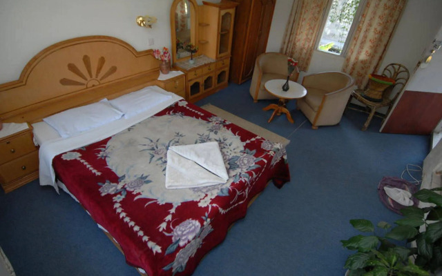 Hotel Yeti