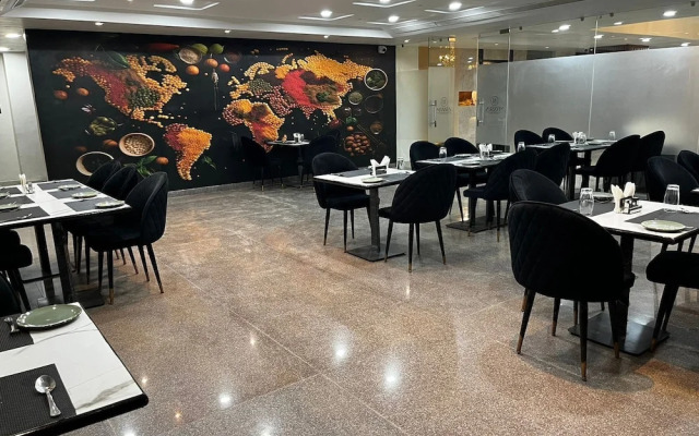 Hotel Heritage 2001-Nagpur