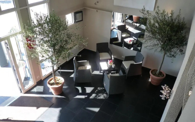 Kyriad Dieppe - Saint Aubin Sur Scie