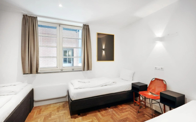 Hotel Not Hotel Amsterdam