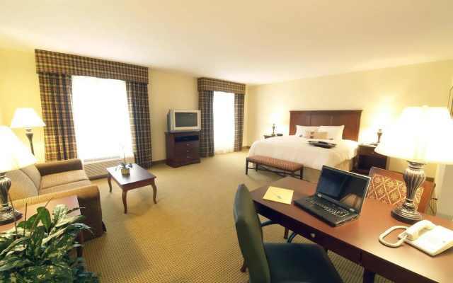 Hampton Inn and Suites Dobson