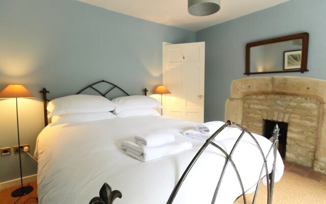 141 the Hill, Burford, Burford