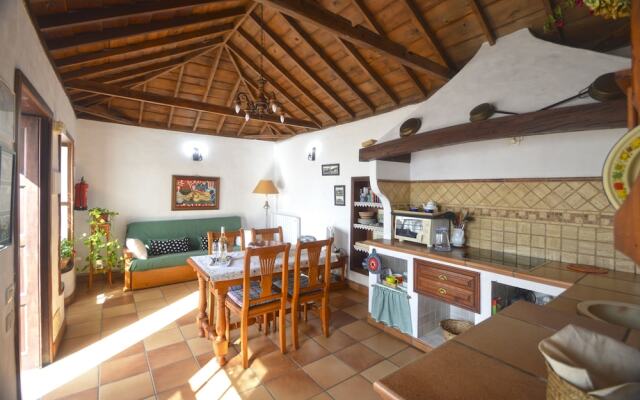 Casa Rural Maximina by Isla Bonita