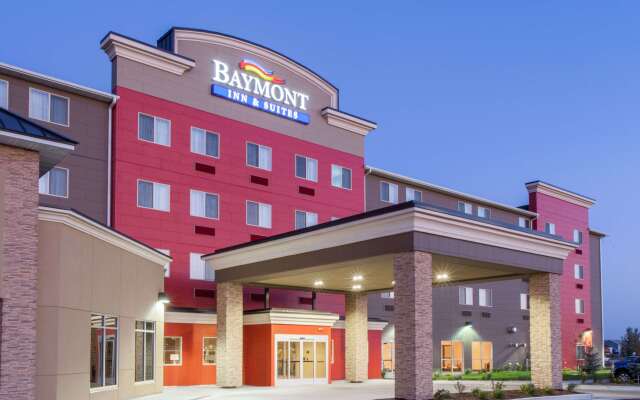 Baymont by Wyndham Grand Forks