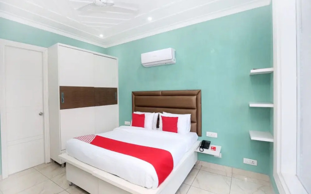 OYO 13130 Dream Nest
