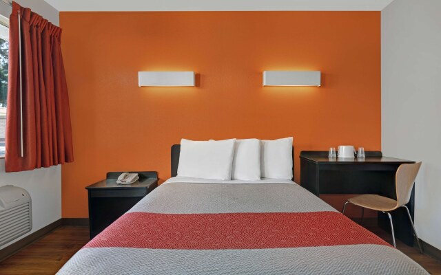 Motel 6 – San Jose, CA - South