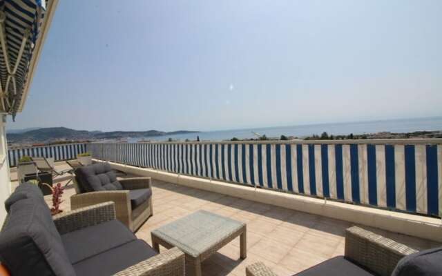 Nice Booking-Domaine Fleurs-Penthouse