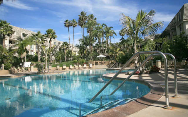 Garden Retreat Condo