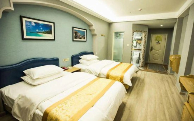Chunjiang Business Hotel