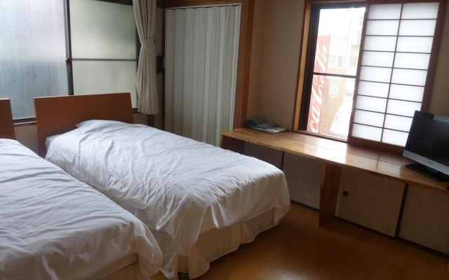 Takanoya Ryokan — 2-star hotel in Hadano