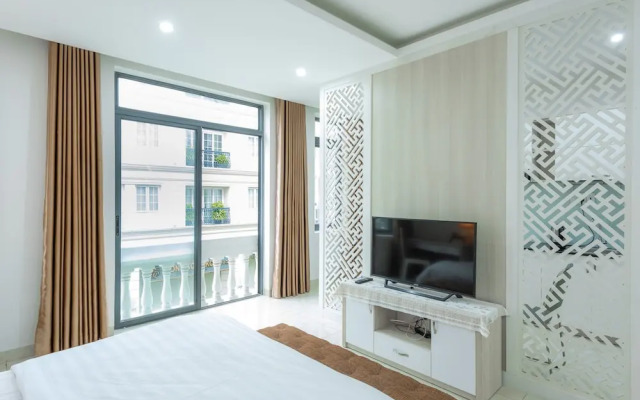 Jack Apartment Signature