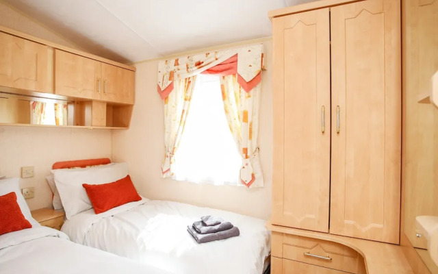 Bryn Hyfryd Caravan