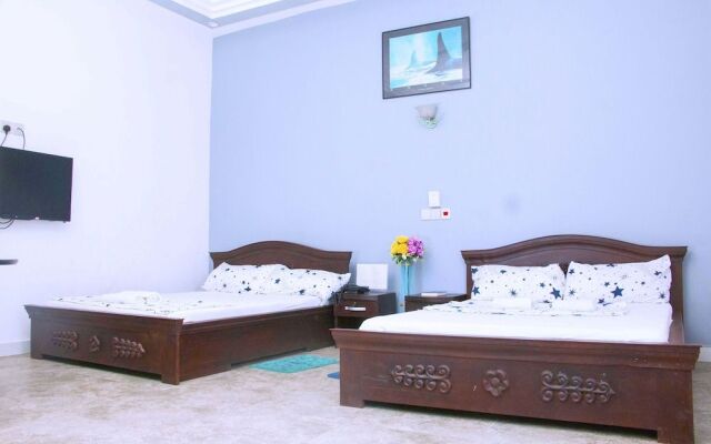 Nora Hotel