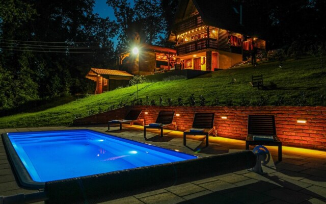 Awesome Home in Stubicke Toplice With 2 Bedrooms, Wifi and Outdoor Swimming Pool