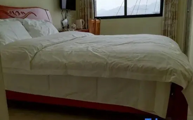 Jinzhi Hotel