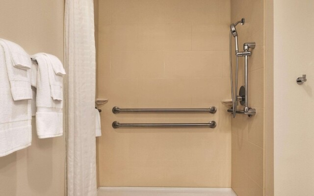 Country Inn & Suites By Carlson, Buffalo, MN