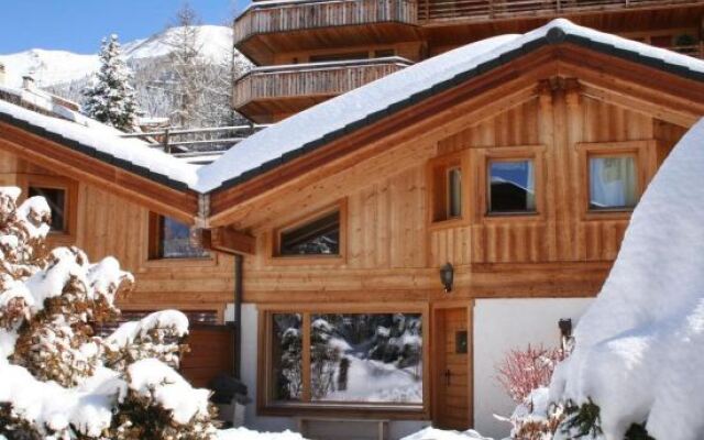 Mini Chalet Four Seasons