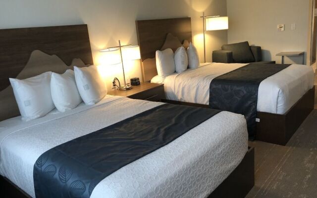 Kodiak Compass Suites