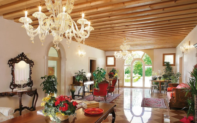 Villa Busta Hotel