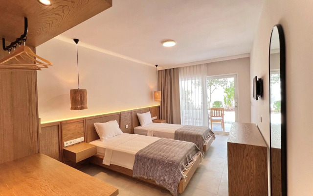 Lavinya Otel