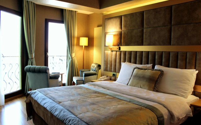 Lale Hotel