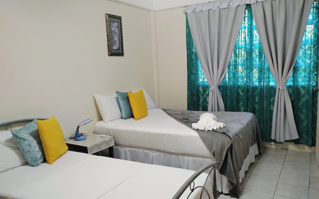 Louislyn Apartments