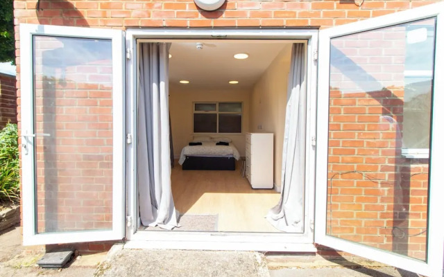 Brookvale Guest House Room 8