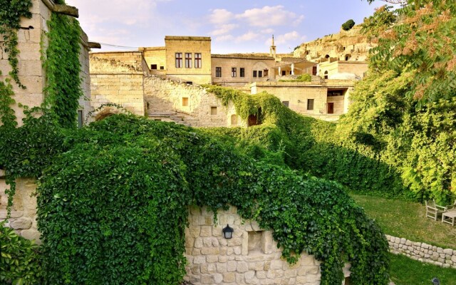 Esbelli Evi Cave Hotel