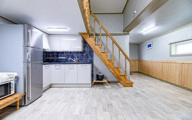 Gangneung Love Pension