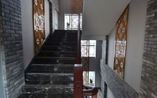 Jingcui Huanyi Hotel