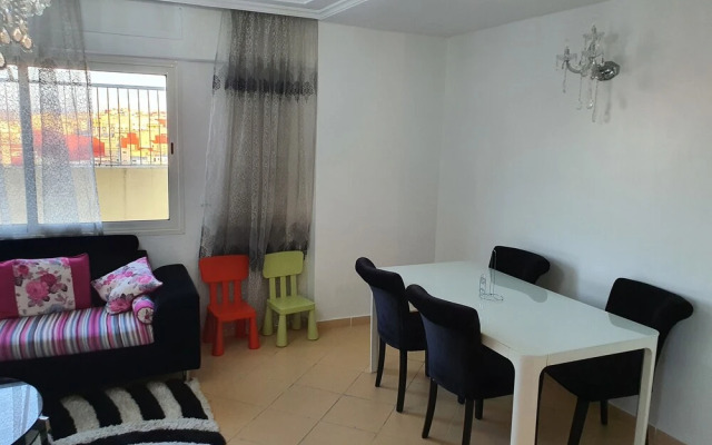 Familiar Luxury Apartment