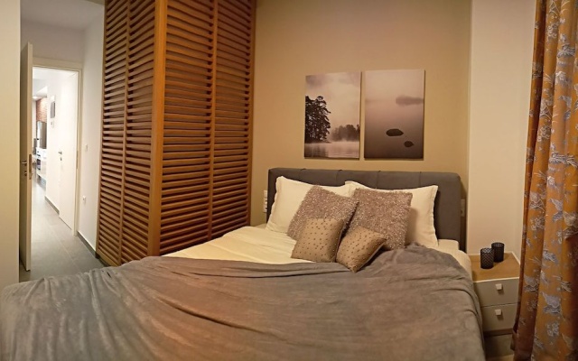 Gusto Luxury Apt Must
