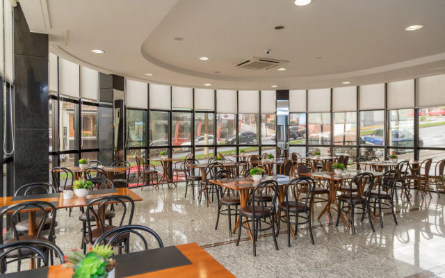 Hotel Mogano Premium