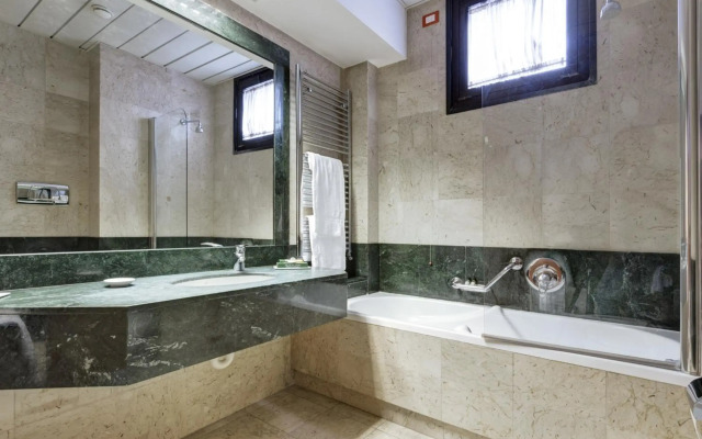 Borgo Palace