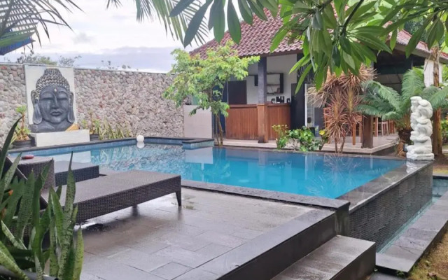 The Sandat Guest House