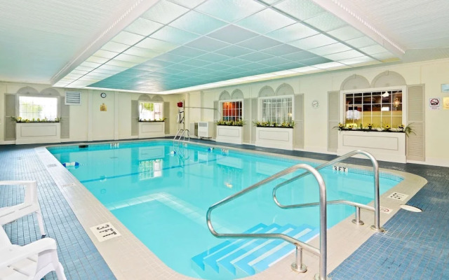 Best Western Pioneer Inn & Suites