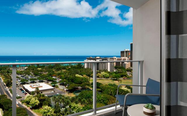 The Ritz-Carlton Residences, Waikiki Beach