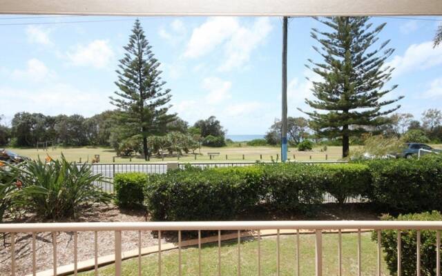 On Marine Kingscliff
