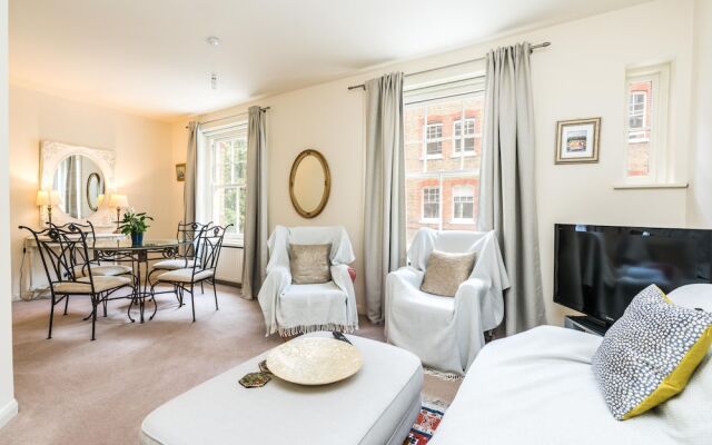 NEW Sleek 2BD Flat Oxford Street/Soho/Fitzrovia