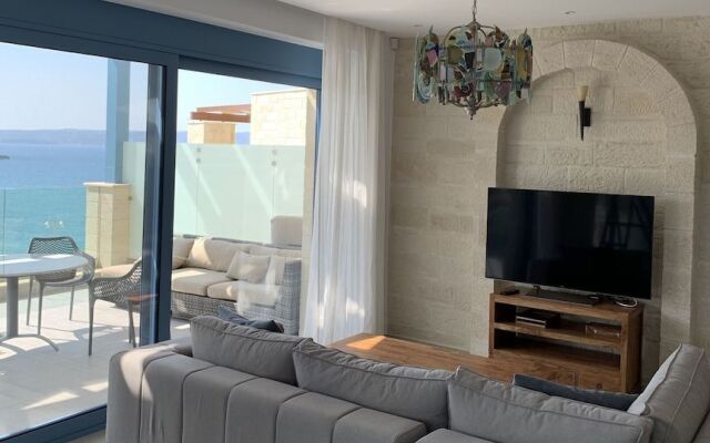 Eco Life Stone Villa