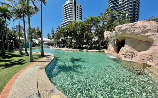 Diamond Beach Resort 115