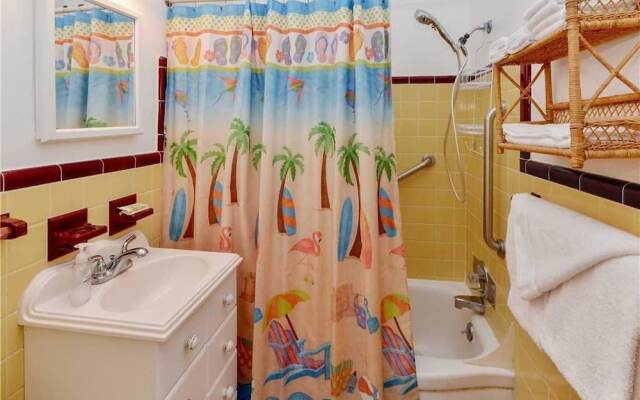 Sea Rocket 26 - Studio Condo