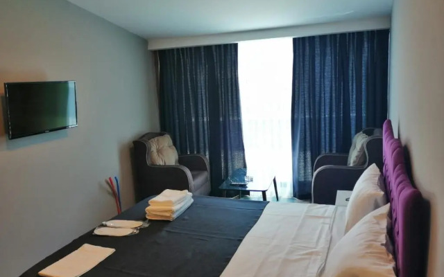 Plus Park Suite Hotel