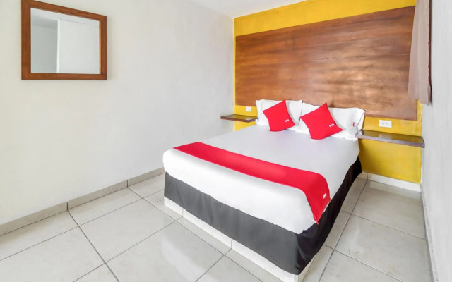 OYO Hotel Familiar Tollan