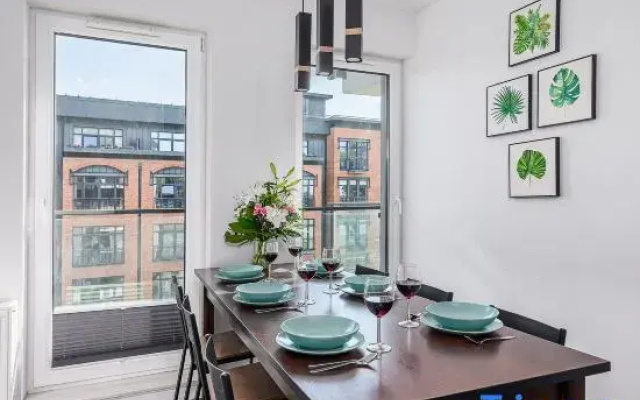 Luxury apart for family next to Księży Młyn