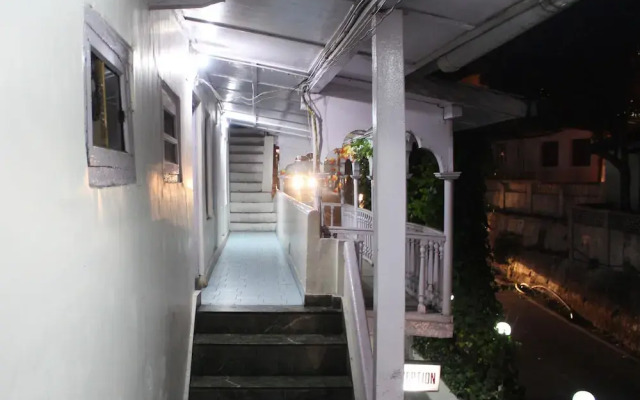 OYO 3828 Hotel Ashok