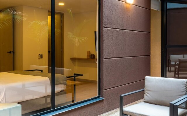 w Lovely 2BR w Balcony n AC in Laureles